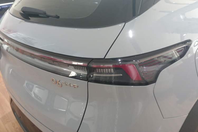 Used Lynk & Co 06 EM-P 2025 EM-P 126 Long-Range Halo