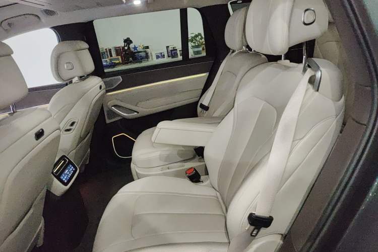 Used Denza N9 2025 Flagship Model