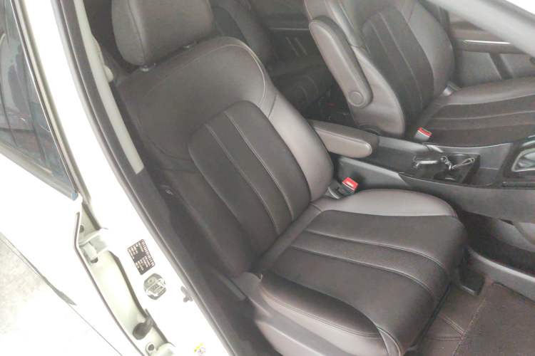 Used GAC Trumpchi M6 2019 270T Automatic Luxury Edition (7-seater) China V Standard