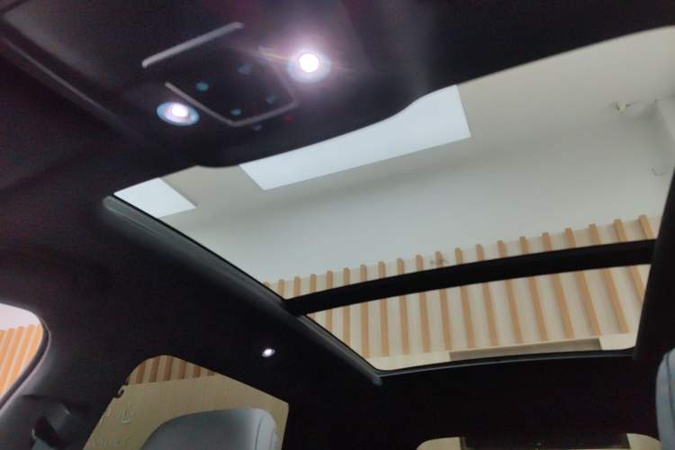 Used BYD Song L DM-i 2025 Intelligent Driving Version 112 km Beyond-Range Type
