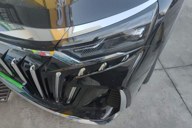 Used Geely Auto Haoyue L 2025 2.0T DCT Luxury Edition