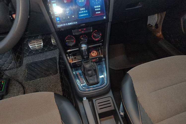 Used Volkswagen C-TREK 2017 1.6L Automatic Comfort Model
