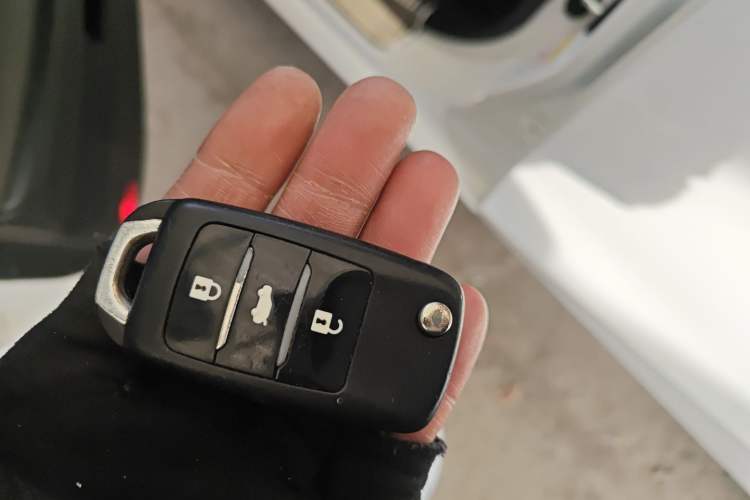 Used Changan Eado 2015 1.6L Automatic Junku Model China V Standard
