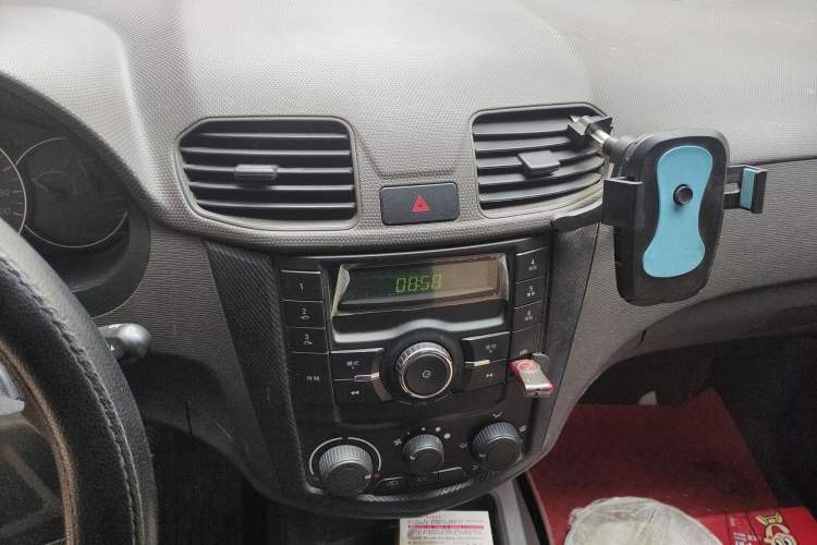 Used Wuling Hongguang 2015 1.2L S Base Model China V Standard
