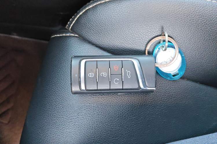 Used GAC Trumpchi M6 2021 270T DCT Luxury Edition (7 Seats)