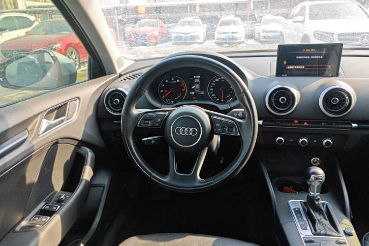 Used Audi A3 2020 Limousine 35 TFSI Fashion Edition China VI Emission Standard

