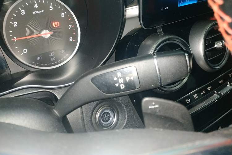 Used Mercedes-Benz GLC 2020 GLC 260 L 4MATIC Dynamic Model
