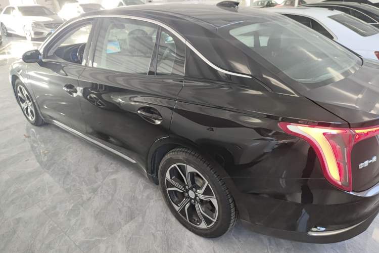 Used Hongqi E-QM5 2021 Charging T3 Version 4 Seats
