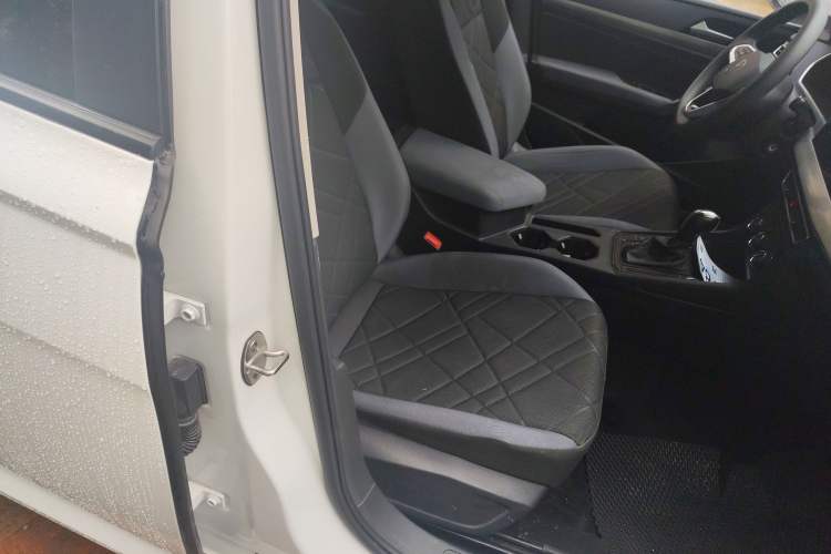 Used Volkswagen Lavida 2023 1.5L Automatic De Yi Edition