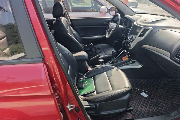 Used Changan CS35 2015 1.6L Manual Luxury Model China IV Standard