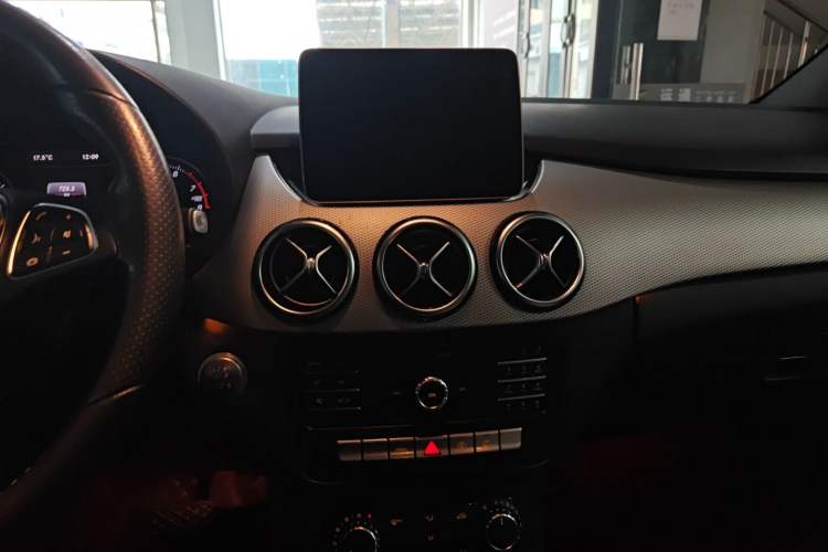 Used Mercedes-Benz B-Class 2019 B 200 Sport Edition