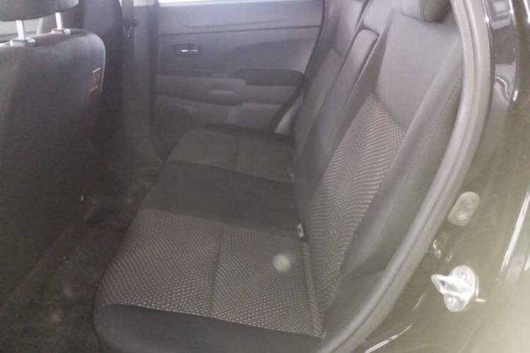 Used Mitsubishi ASX 2013 1.6L Manual Two-Wheel Drive Standard Edition