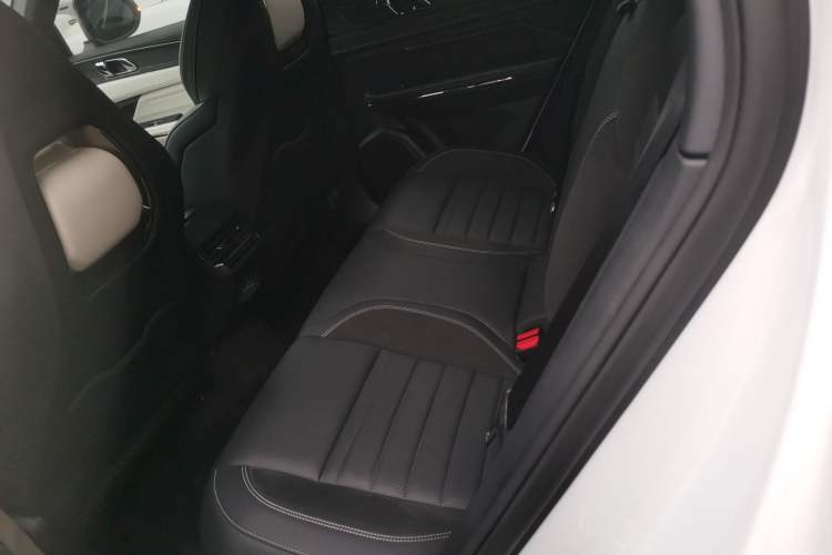 Used Lynk & Co 01 2023 1.5TD EM-F Dawn
