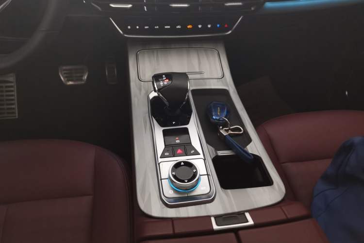 Used JETOUR X70 PRO 2023 1.5T DCT Comfort Edition 7-Seater