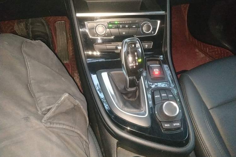 Used BMW 2 Series Gran Tourer 2018 220i Leading Model
