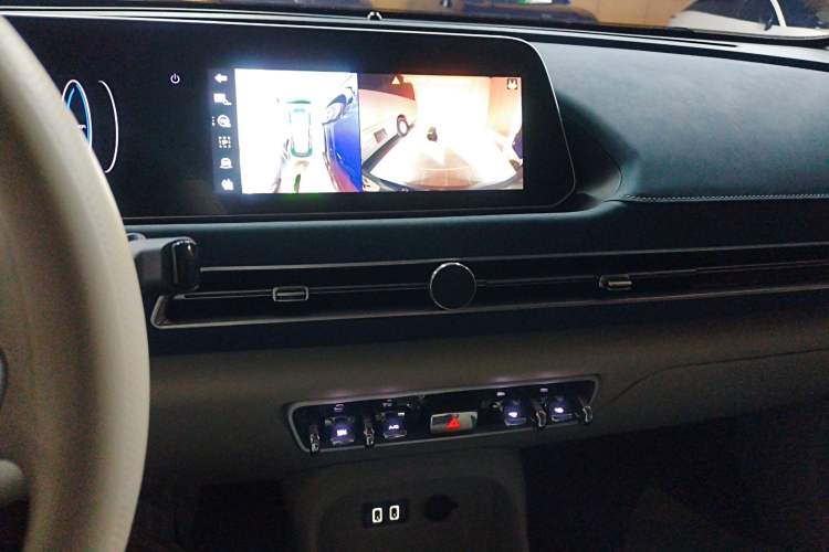 Used ORA Good Cat 2021 400km Standard Range Athena Edition Lithium-Ion Battery