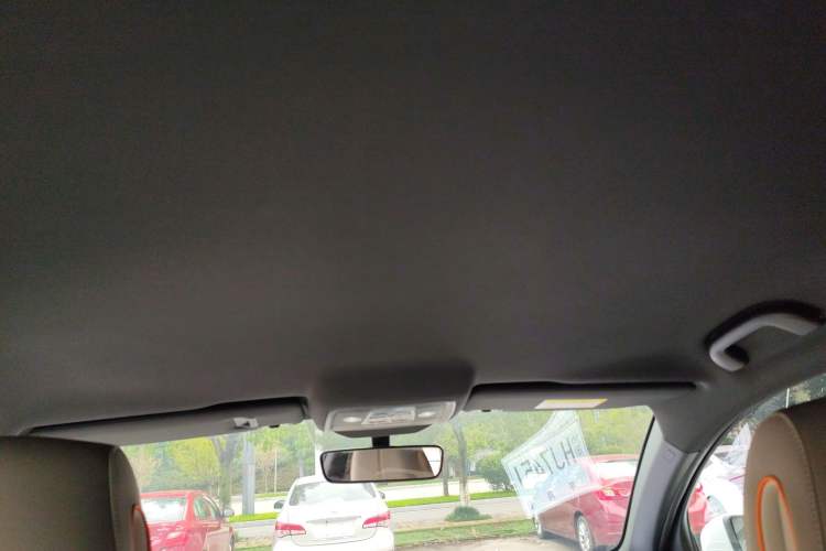 Used BYD Song Pro New Energy 2024 HONOR Edition DM-i 71KM Navigation Model
