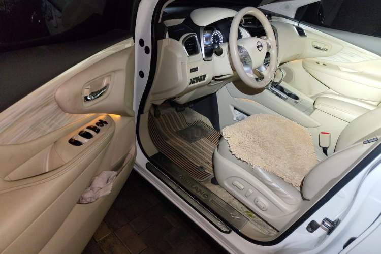 Used Nissan Murano 2017 2.5L XL Two-Wheel Drive Smart Edition
