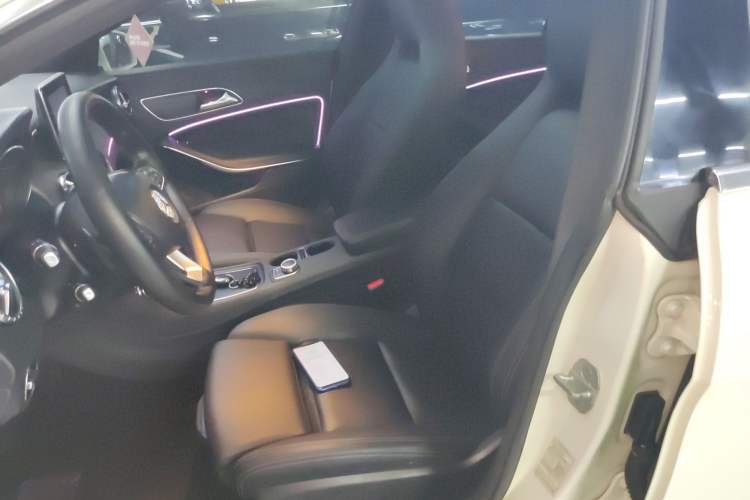 Used Mercedes-Benz CLA 2016 Facelifted CLA 200 Stylish Edition