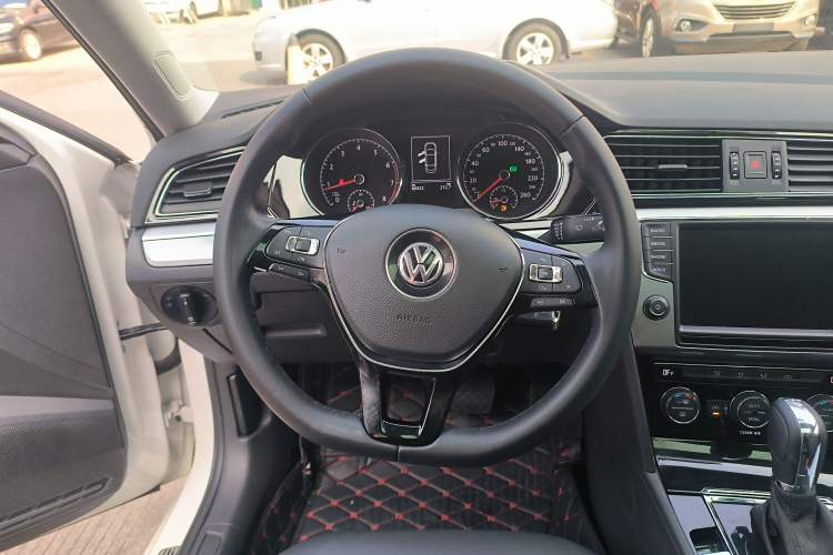 Used Volkswagen Lamando 2018 280TSI DSG Comfort Edition