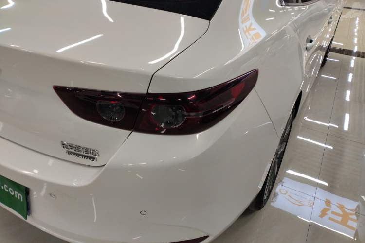 Used Mazda Mazda 3 Axela 2021 2.0L Automatic ZhiXuan Edition
