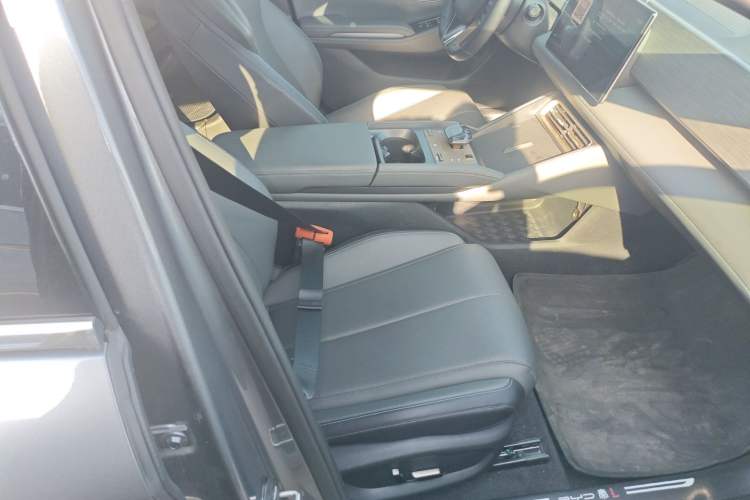 Used BYD Qin L 2024 DM-i 120KM Beyond Model
