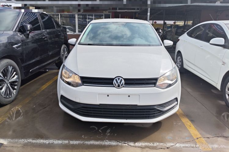 Used Volkswagen Polo 2016 1.4L Manual Fashion Model