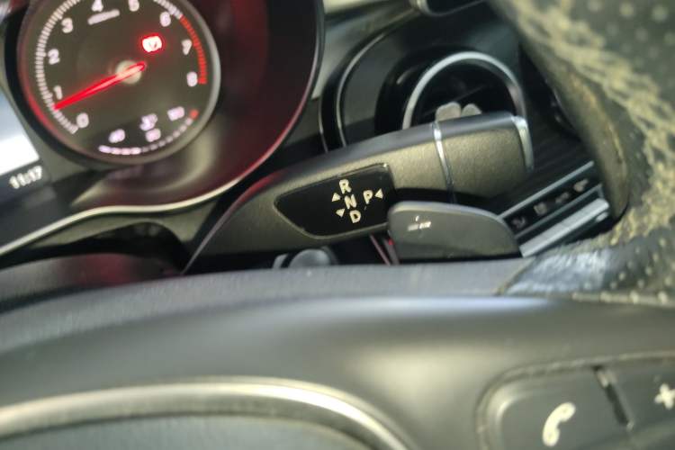 Used Mercedes-Benz C-Class 2018 C 180 L Fashion Edition Sport Version
