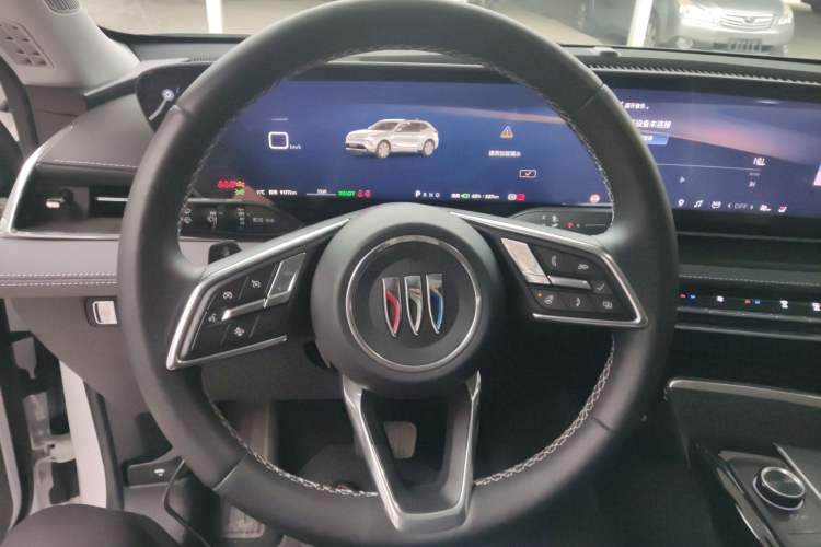 Used Buick E5 2025 Model 620KM Prestige Edition
