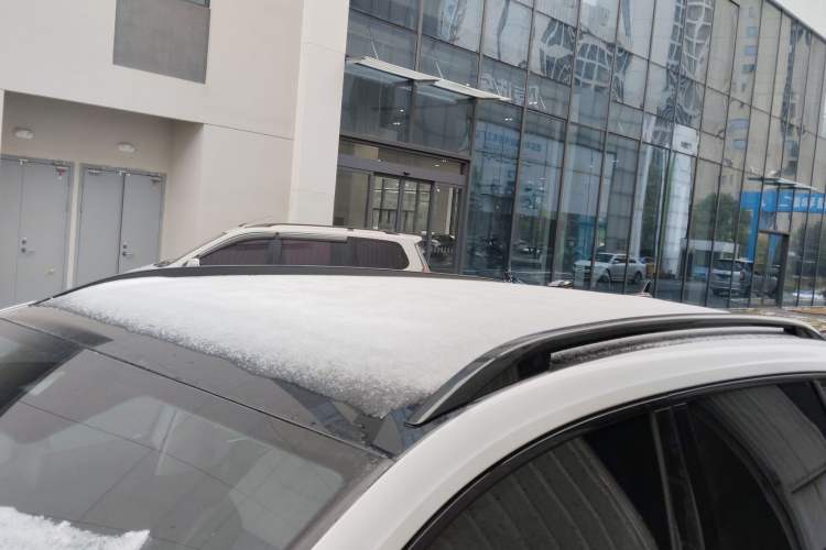 Used Volkswagen Tharu 2024 300TSI Two-Wheel-Drive Moon Luxury Edition