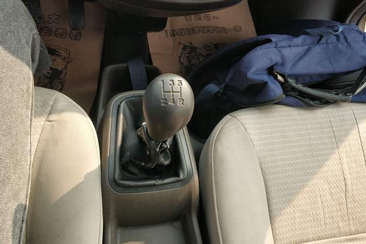 Used Wuling Rongguang S 2021 1.2L Base Model 7-Seater LSI
