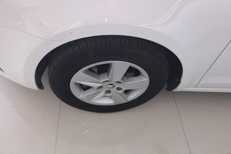 Used Skoda Octavia 2017 Classic Model 1.6L Automatic Standard Edition
