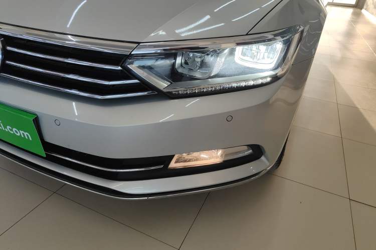 Used Volkswagen Magotan 2017 380TSI DSG Luxury Model
