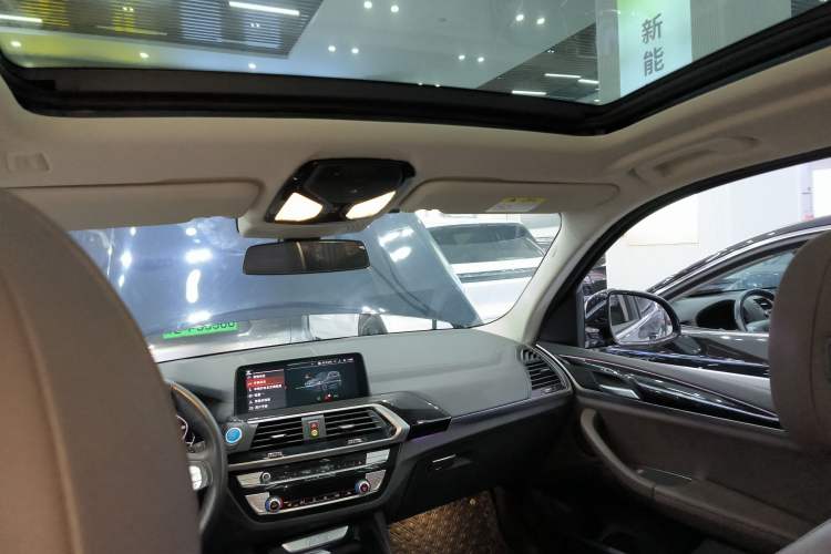 Used BMW iX3 2021 Updated Leading Edition