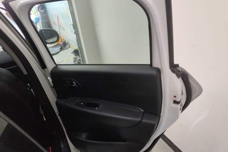 Used Peugeot 3008 2015 1.6THP Automatic Prestige Edition
