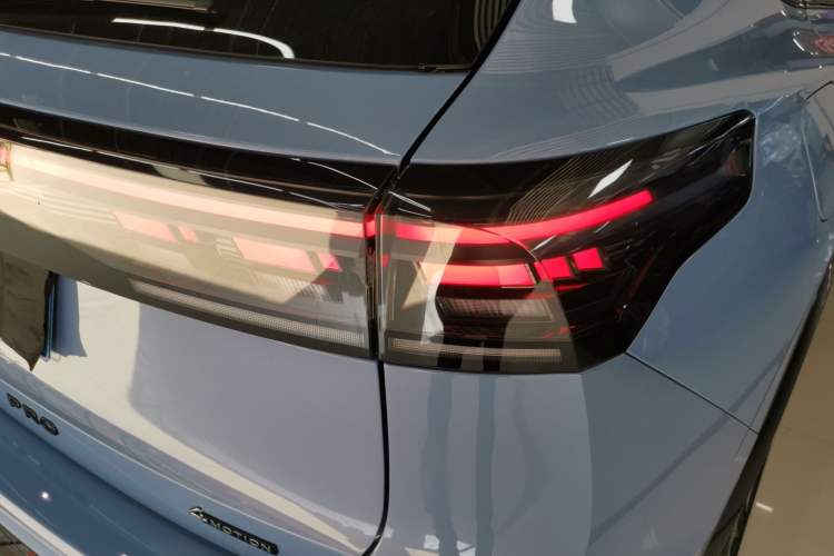 Used Volkswagen Tiguan L 2024 PRO 380TSI Four-Wheel Drive R-Line Prestige Edition
