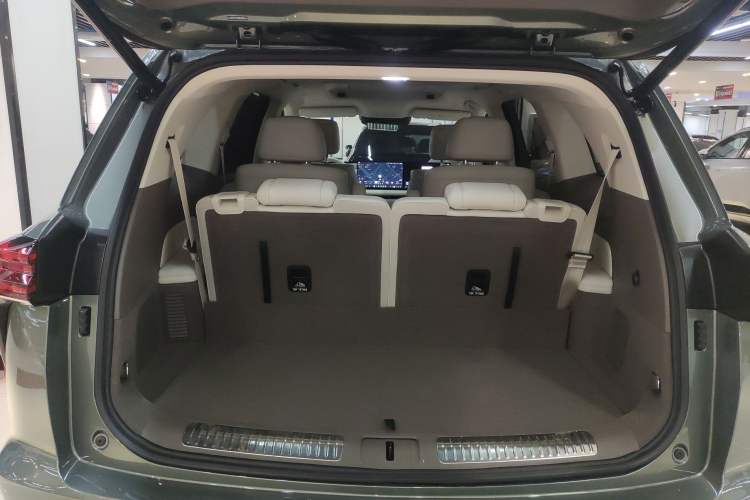 Used Wey Lanshan 2025 Four-Wheel Drive Max
