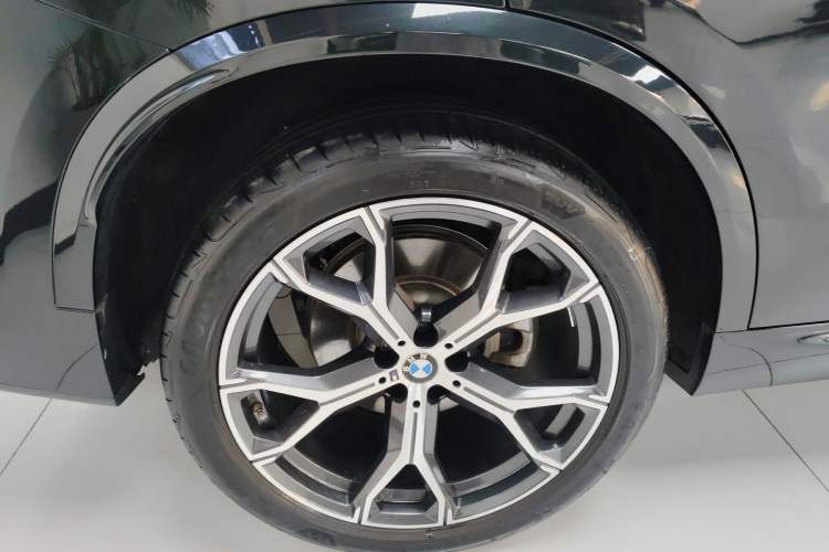 Used BMW X5 2022 Restyled xDrive 40Li M Sport Package
