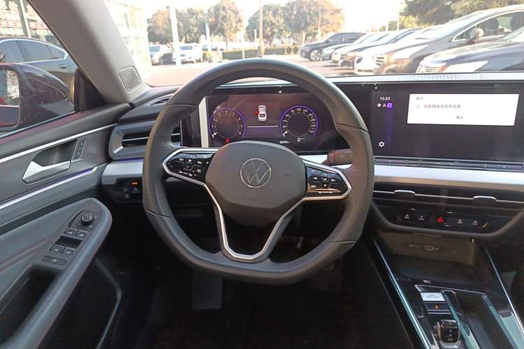 Used Volkswagen Lamando 2023 Lavida L 280TSI DSG Cool & Spicy Edition
