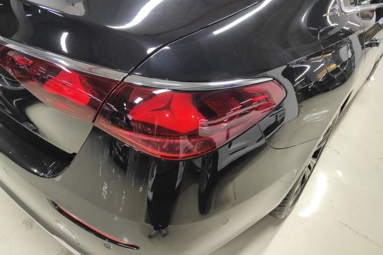 Used Mercedes-Benz E-Class 2025 Facelift E 300 L Luxury Edition