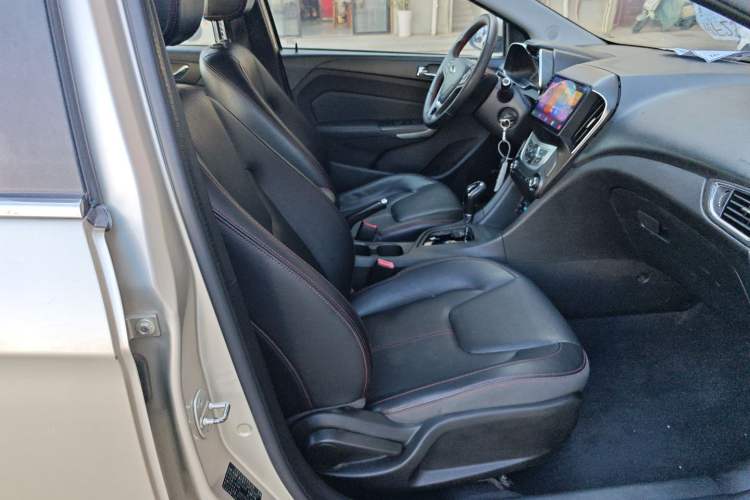 Used Chery Arrizo 5 2016 1.5L CVT Trendsetting Edition
