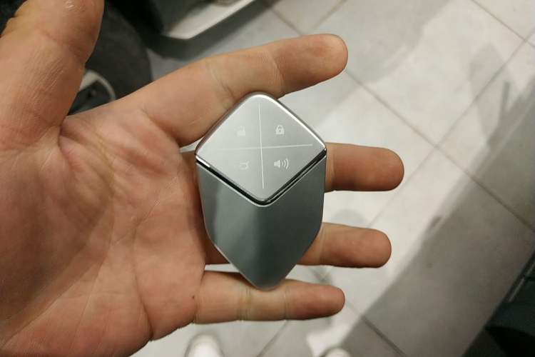 Used  S07 2023 200Max Range-Extended Version
