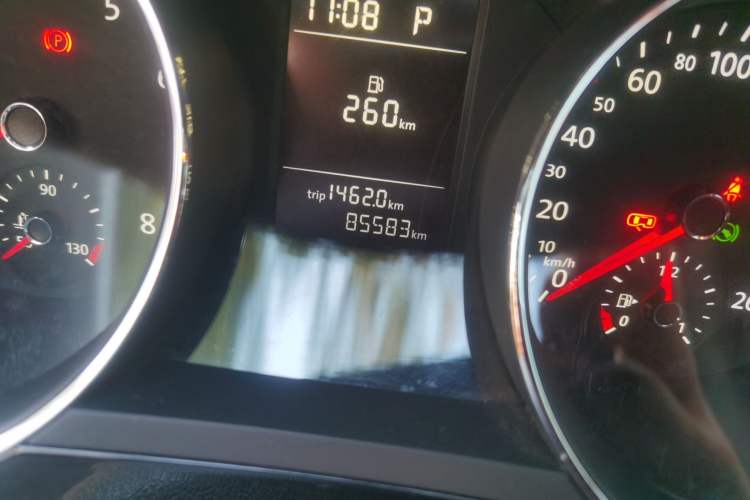 Used Volkswagen Sagitar 2015 230TSI Automatic Comfort Version