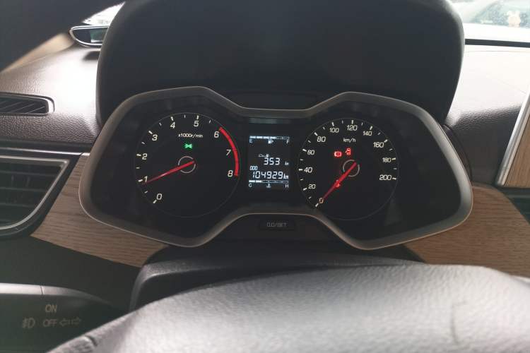 Used Baojun 310W 2017 1.5L Manual Comfort Model China V Standard