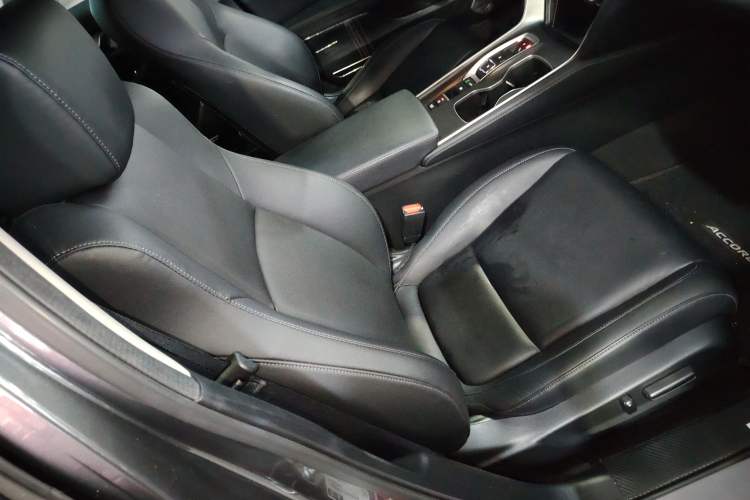 Used Honda Accord 2018 Rui Hybrid 2.0L Rui Ling Edition China VI
