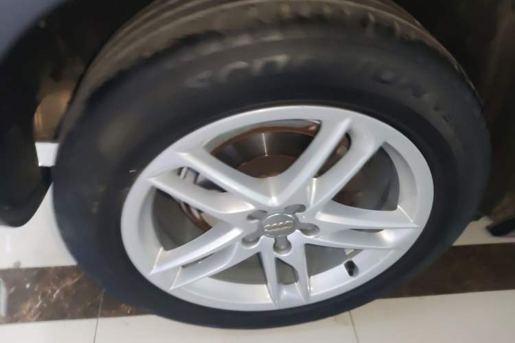 Used Audi Q5 2017 Plus 40 TFSI Technology Model
