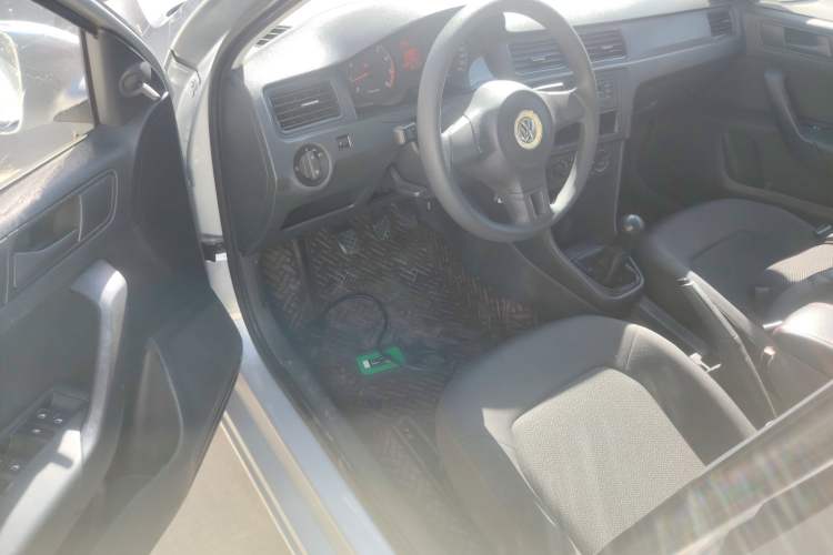 Used Volkswagen Santana 2013 1.4L Manual Fashion Edition