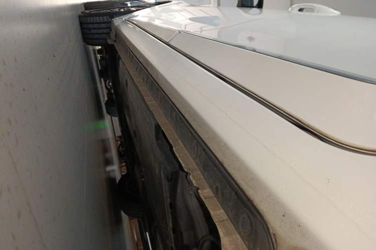 Used Toyota Corolla 2018 Dual-Engine 1.8L E-CVT Smart Edition
