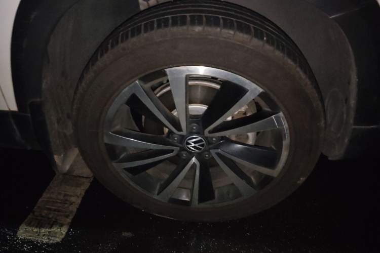 Used Volkswagen Tharu 2022 280TSI Two-Wheel-Drive Luxury Edition
