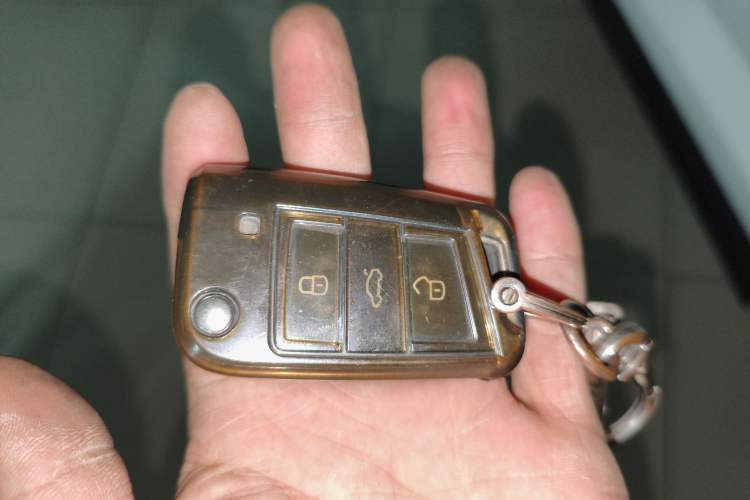 Used Volkswagen Tharu 2022 280TSI Two-Wheel Drive Trend Edition
